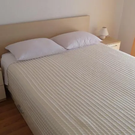 Apartment Mario